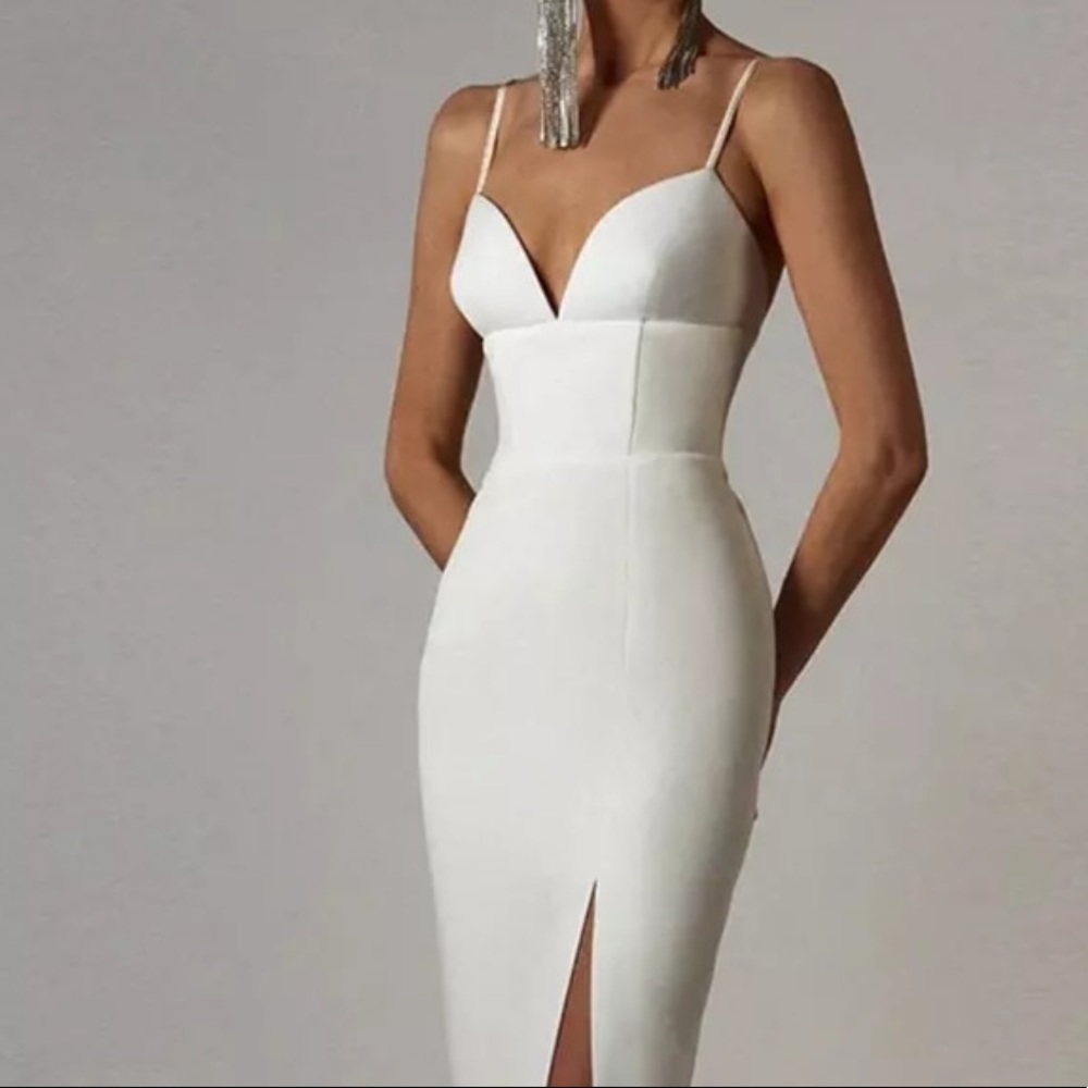 White fitted dress with slit and adjustable straps